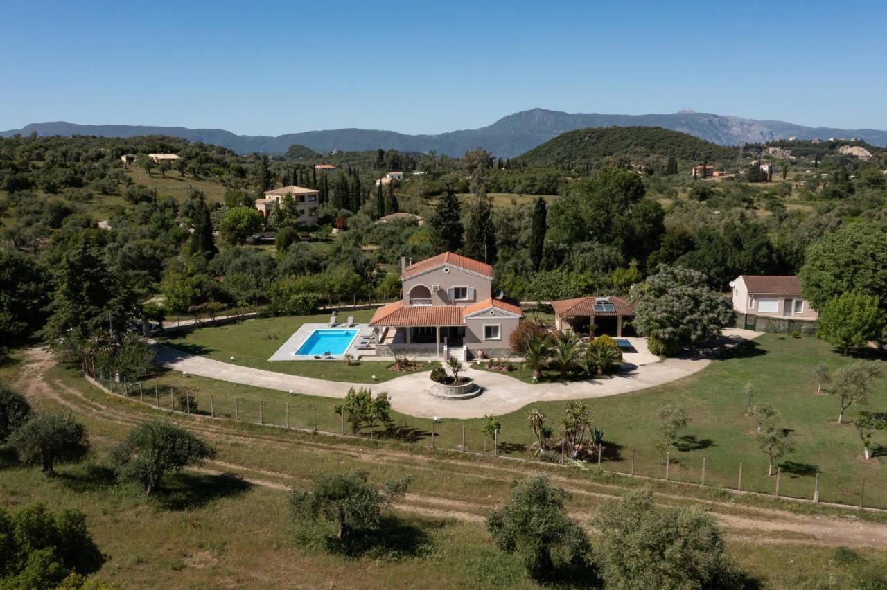 Country Villa Verde - 2Floor Family Home Kouramaditika Exterior photo